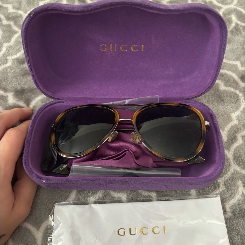 Gucci leopard print sunglasses